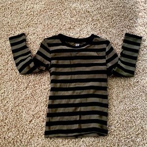 H&M Boys Long-Sleeved Striped Tee. Size 2-4yrs